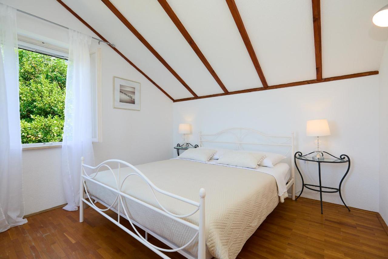 Villa House Lilla à Brsečine Extérieur photo